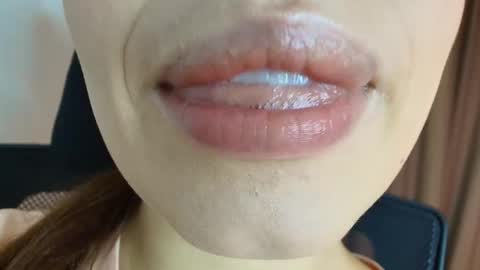 Lisbet online show from 03.10.26