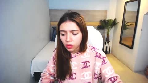 Snapshot of liseth_fox chatting on 12.07.24 Liseth Fox online show from 12.07.24