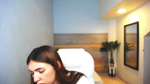 Snapshot of liseth_fox chatting on 12.20.24 Liseth Fox online show from 12.20.24