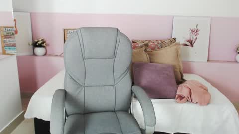 Snapshot of liseth_fox chatting on 01.25.25 Liseth Fox online show from 01.25.25