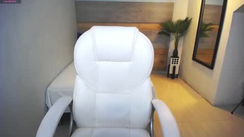 Snapshot of liseth_fox chatting on 03.08.25 Liseth Fox online show from 03.08.25