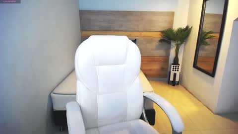 Snapshot of liseth_fox chatting on 03.11.25 Liseth Fox online show from 03.11.25