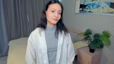 Elizabeth online show from 04.20.26