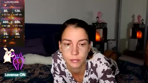 Kris Maks online show from 10.19.25