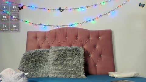 Snapshot of lissa_brown_ chatting on 12.07.24 Lissa online show from 12.07.24