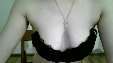 Lissa online show from 02.04.25