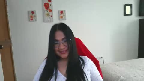 Lissafeethot online show from 04.17.26