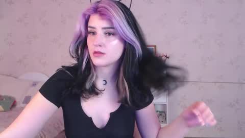 Alice Dont forget to thumbs up its very important  online show from 03.03.26