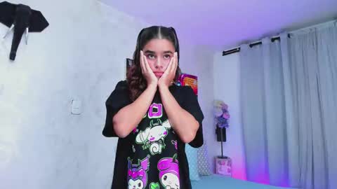 Snapshot of lissbrown chatting on 01.07.26 Liss Brown online show from 01.07.26