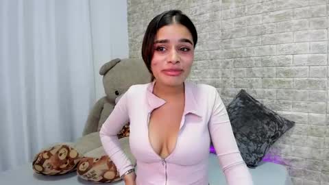 Snapshot of lissbrown chatting on 03.09.26 Liss Brown online show from 03.09.26