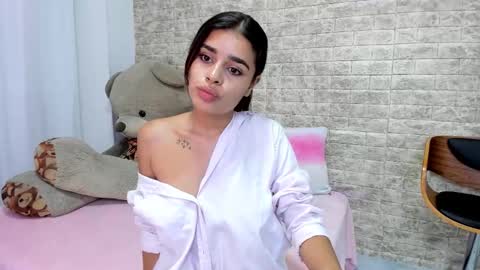 Snapshot of lissbrown chatting on 03.13.26 Liss Brown online show from 03.13.26