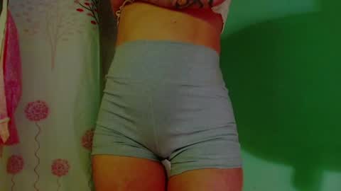 Snapshot of lisstaylor chatting on 01.23.25 Liss online show from 01.23.25