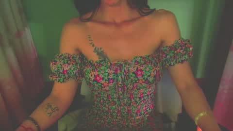 Snapshot of lisstaylor chatting on 02.21.25 Liss online show from 02.21.25