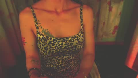 Snapshot of lisstaylor chatting on 03.06.25 Liss online show from 03.06.25