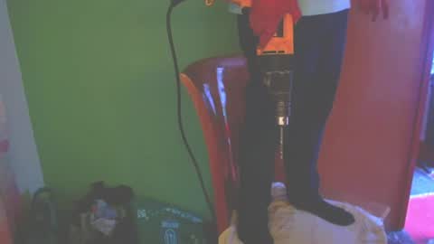 Snapshot of lisstaylor chatting on 03.07.25 Liss online show from 03.07.25