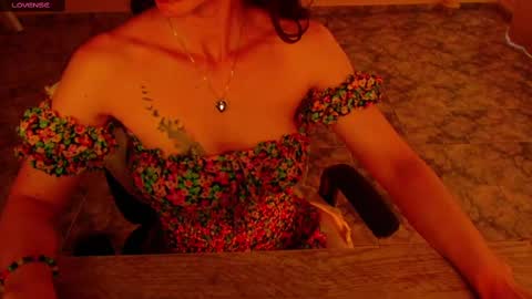 Snapshot of lisstaylor chatting on 09.16.25 Liss online show from 09.16.25