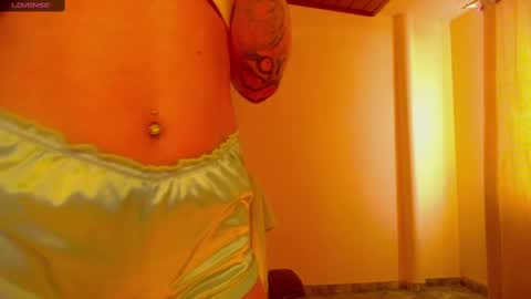 Snapshot of lisstaylor chatting on 09.29.25 Liss online show from 09.29.25