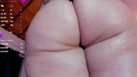 Snapshot of lissy_addams chatting on 02.21.25 Lissy online show from 02.21.25