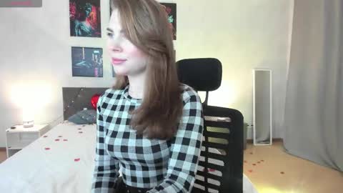 Isabel online show from 02.13.26