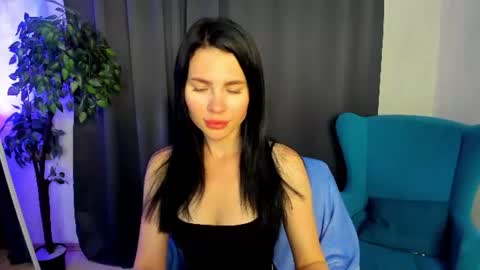 Isabel online show from 06.29.26