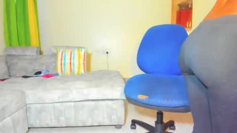 Snapshot of little_africa chatting on 01.03.25 little_africa online show from 01.03.25