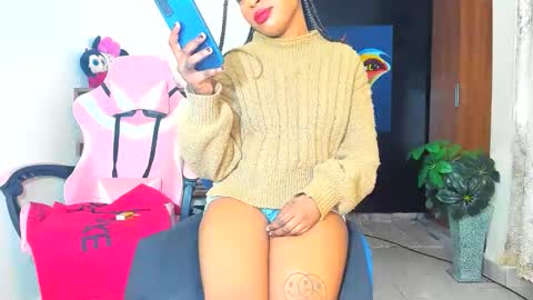 Snapshot of little_africa chatting on 10.29.25 little_africa online show from 10.29.25