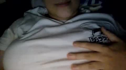 Snapshot of little_anef chatting on 05.29.26 little_anef online show from 05.29.26