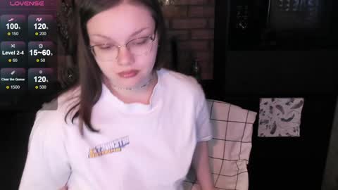 Snapshot of little_bambii_ chatting on 12.07.24 Eva online show from 12.07.24