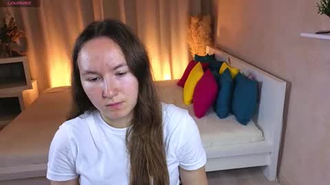 Snapshot of little_doll_meow chatting on 09.12.25 Alexandra online show from 09.12.25