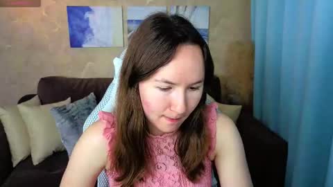 Snapshot of little_doll_meow chatting on 11.27.25 Alexandra online show from 11.27.25