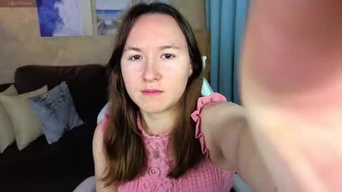 Snapshot of little_doll_meow chatting on 12.02.25 Alexandra online show from 12.02.25