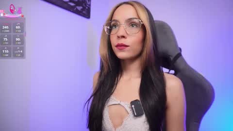 Help me reach 100 likes online show from 11.27.25