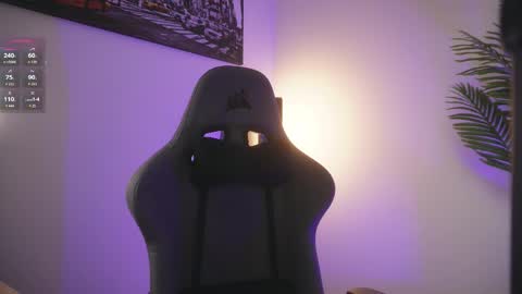 Help me reach 100 likes online show from 02.20.26