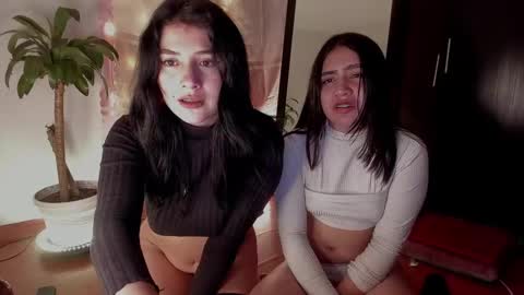 Snapshot of little_emilyd chatting on 01.02.25 Emily online show from 01.02.25