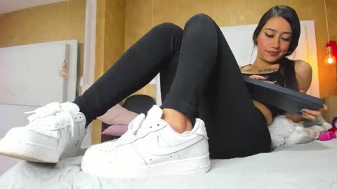   online show from 10.30.25