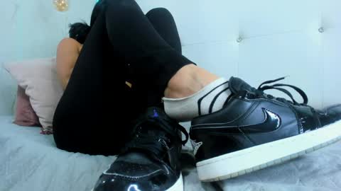   online show from 04.29.26