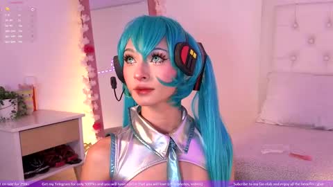 Snapshot of little_kawaiigirl chatting on 05.16.26 LILA online show from 05.16.26