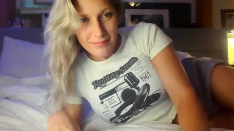 little lies online show from 03.11.25