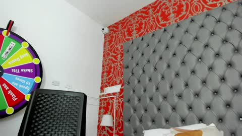 little_lilith_apple online show from 01.22.25