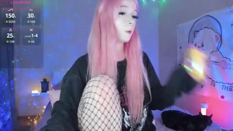 Snapshot of little_misaki chatting on 09.21.25 Maria online show from 09.21.25