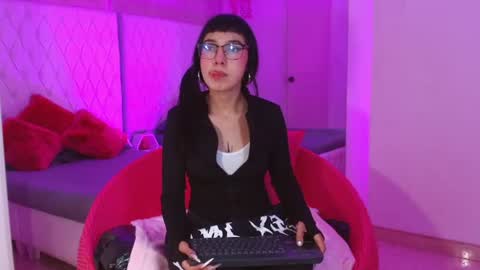 Paulette online show from 06.14.26