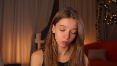 Kiki online show from 10.28.25