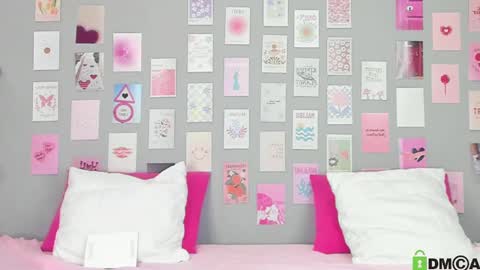 Snapshot of little_radiant_sun chatting on 02.25.25 Kriss online show from 02.25.25