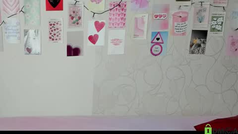 Snapshot of little_radiant_sun chatting on 09.16.25 Kriss online show from 09.16.25