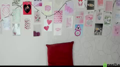 Snapshot of little_radiant_sun chatting on 10.04.25 Kriss online show from 10.04.25