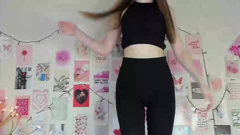 Snapshot of little_radiant_sun chatting on 03.15.26 Kriss online show from 03.15.26