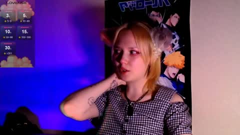Snapshot of little_sugar_queen chatting on 03.26.26 Akin online show from 03.26.26