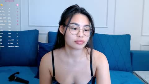 Snapshot of little_v1rgin_angel chatting on 05.19.26 Kwan online show from 05.19.26