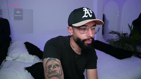 little_vannesaa online show from 01.25.25