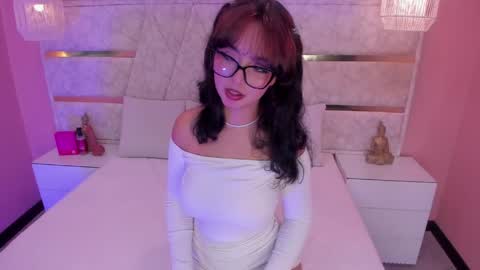 Im your little Velinda  online show from 05.02.26